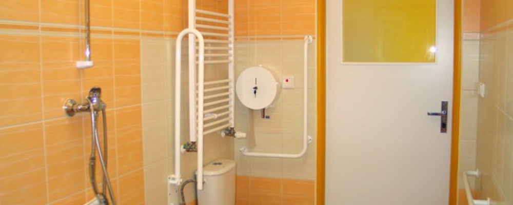 Pavilon sociálních lůžek - Pokoje jsou vybaveny koupenou s WC.